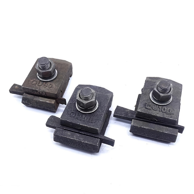 Các phụ kiện đường sắt giả mạo clip máy ép