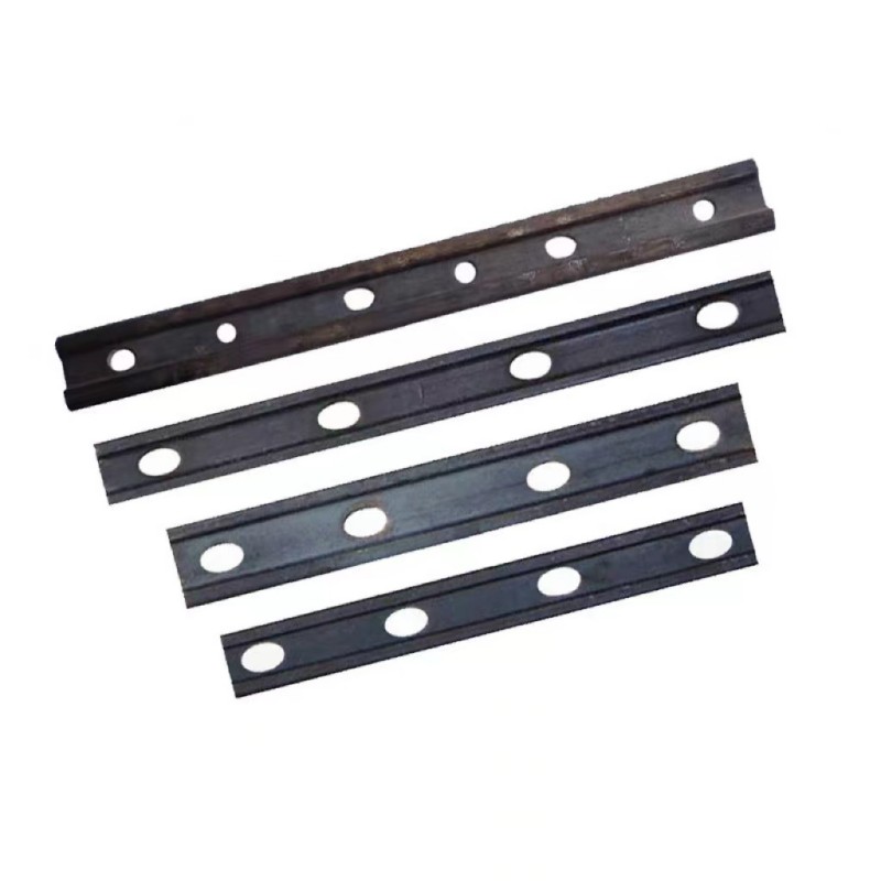 Chốt đường ray bằng thép tấm cá